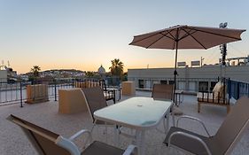 Central Mytilene City-View Apartment For 7